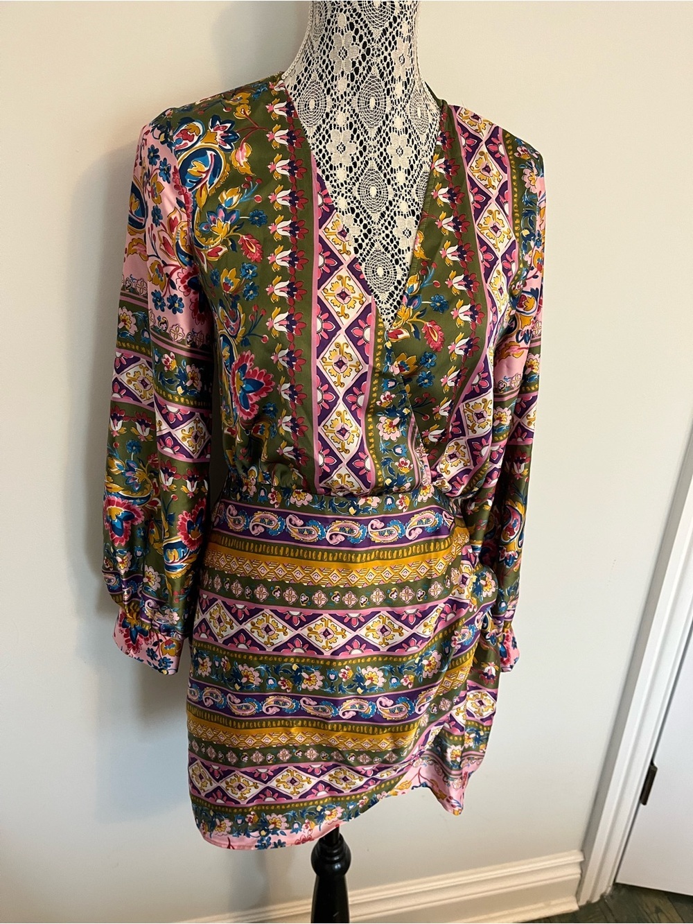 Zara Pink, Green & Gold Paisley Wrap Mini Dress - Picture 4 of 8